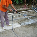 地坪水電作業-清洗地樑