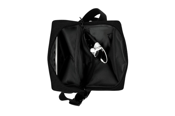 tabletkitbag-03-black-h-w.JPG