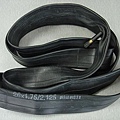 Bicycle-Inner-Tube-26-1-75-2-125-.jpg