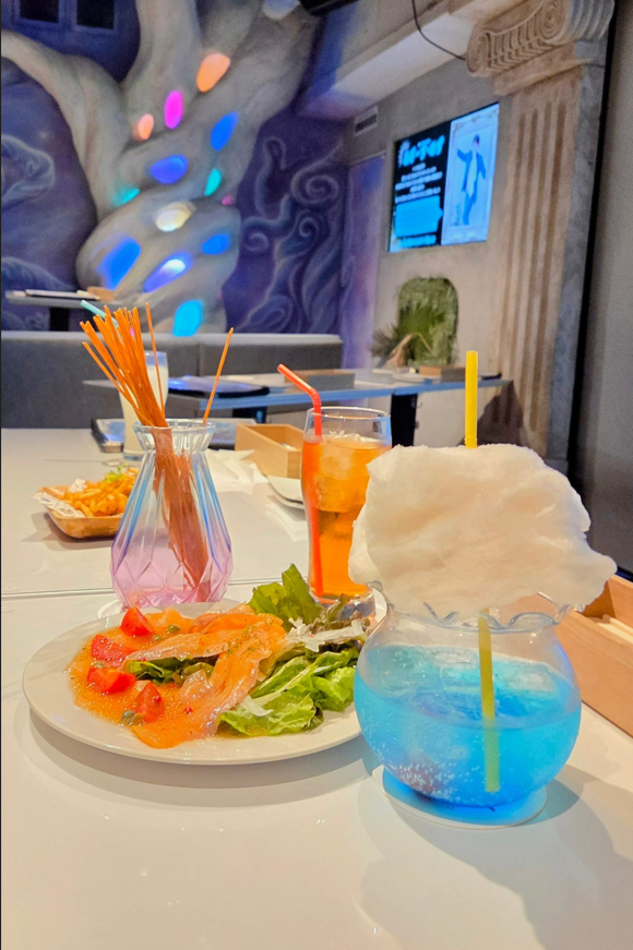 🎩【大阪・室內景點】梅田太陽魔法餐廳全攻略：免淋雨/步行10