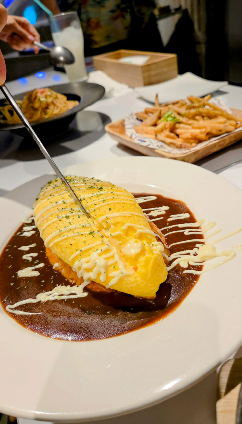 🎩【大阪・室內景點】梅田太陽魔法餐廳全攻略：免淋雨/步行10