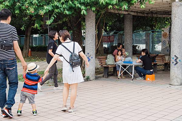 圖說：三級警戒居家，家長少了療育課程接送，多了課前融入的預備。