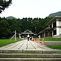 564 餐廳旁是函館護國神社.JPG