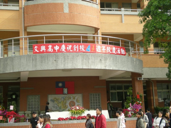 12.jpg 12.jpg