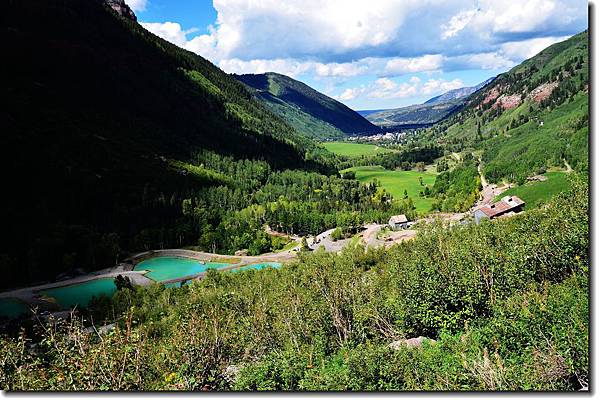 Bridal Veil Falls Trail俯瞰Telluride 4.JPG