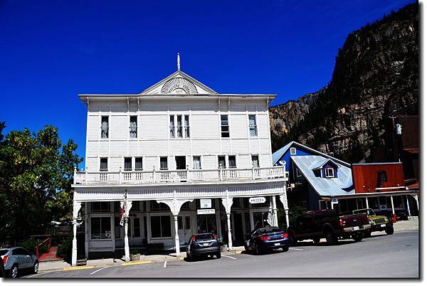 Western Hotel In Ouray.JPG