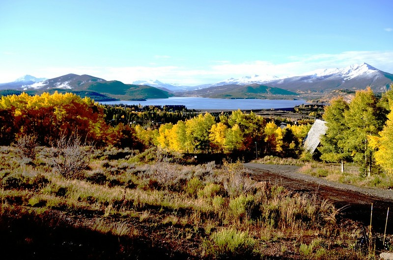 Looking south at Dillon Reservoir from the Ptarmigan Peak Trail above trailhead (3)