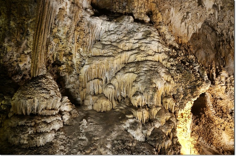 looks like icicles, Big Room