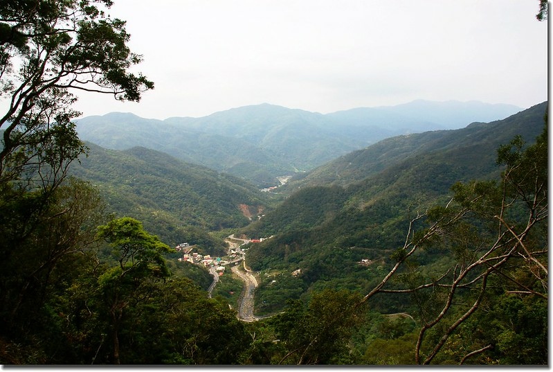 耆路知可山登山步道俯瞰草埔部落 1