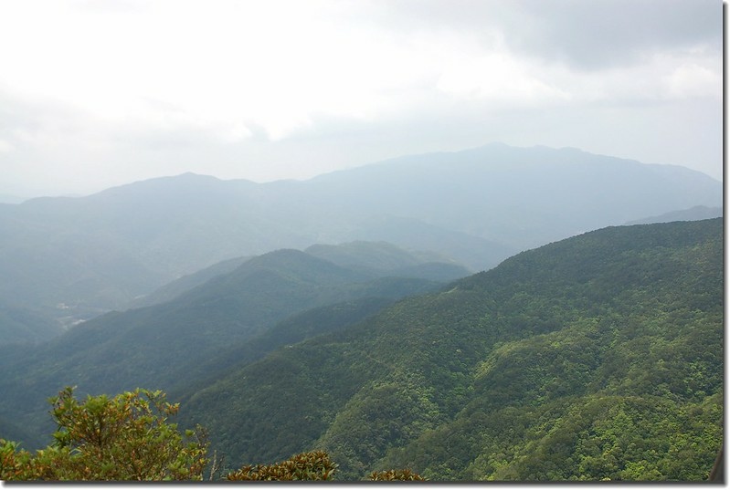 耆路知可山山頂展望 3