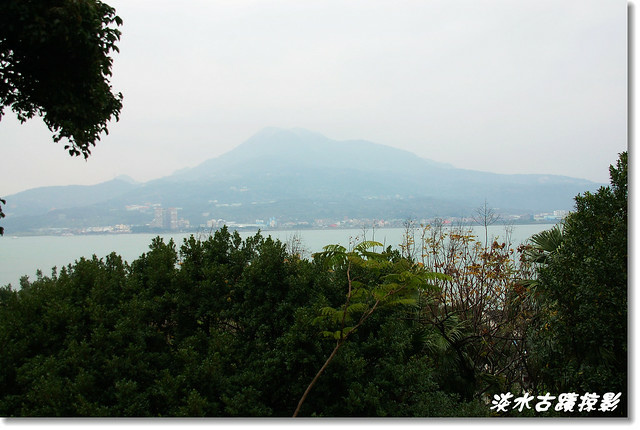 紅毛城隔岸眺觀音山