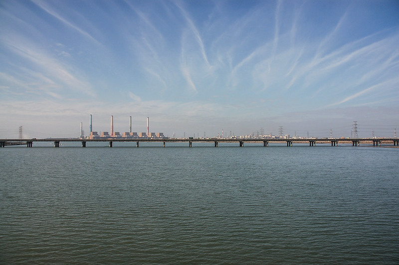 中彰大橋望梧棲火力發電廠.