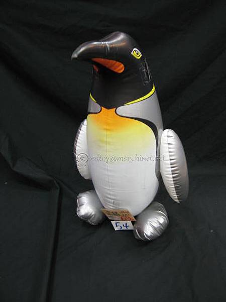 0548-021 企鵝(大)(高55cm) $63 浮水印