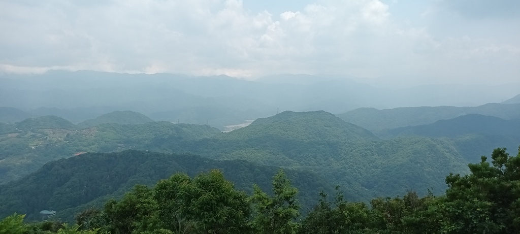 1120526貓空草湳大榕樹~貓空圓山東北峰~貓空圓山~南邦