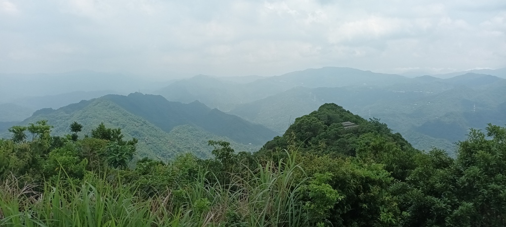 1120526貓空草湳大榕樹~貓空圓山東北峰~貓空圓山~南邦