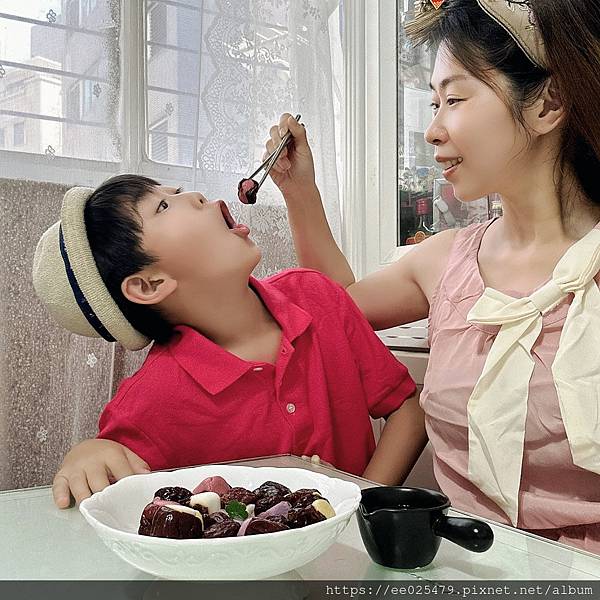 歡慶兒童節～全家人一起圍爐吃上海鄉村桌菜，一起過節的感覺真好