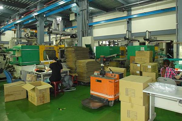 Plastic injection factory Taiwan mold maker