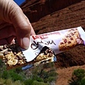 20100831 Uluru Tour Day2 (10) Valley of the Winds 點心.JPG