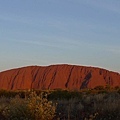 20100831 Uluru Tour Day2 (32) 大石頭夕陽.JPG