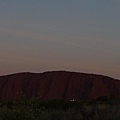 20100831 Uluru Tour Day2 (35) 大石頭夕陽.JPG