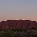 20100831 Uluru Tour Day2 (34) 大石頭夕陽.JPG