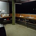 1700公里長征第三天 (7) Goondiwindi caravan park電營地有大廚房$22.JPG