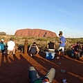 20100831 Uluru Tour Day2 (30) 大石頭.JPG