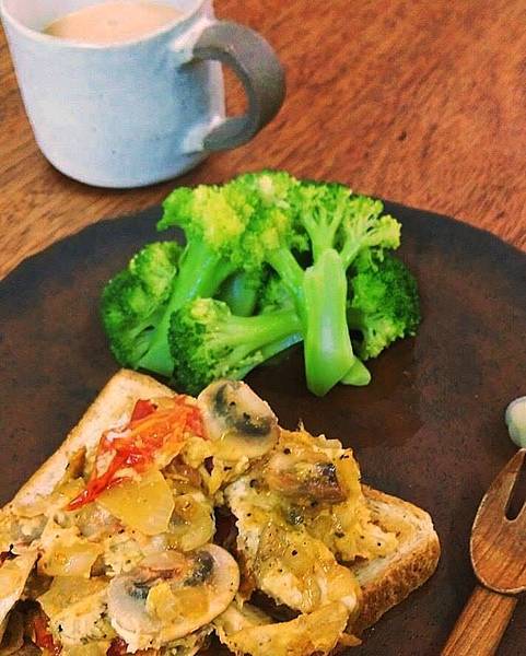 12476179_10204150400640557_429656468_n