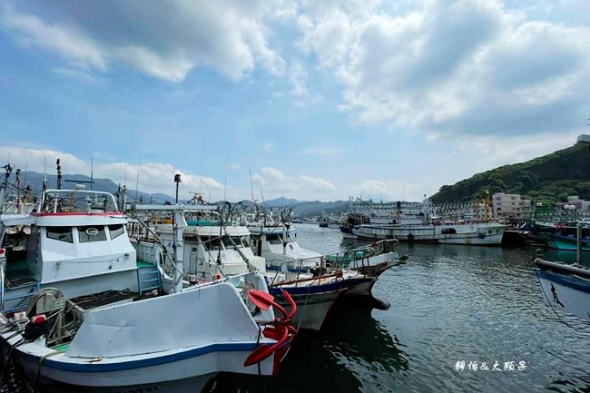 新北瑞芳 老船長平價海鮮 深澳漁港旁的老牌海鮮餐廳 透抽米粉 紅燒小卷 炸白帶魚都好吃 輕旅行 新北瑞芳 老船長平價海鮮 深澳漁港旁的老牌海鮮餐廳 透抽米粉 紅燒小卷 炸白帶魚都好吃 輕旅行