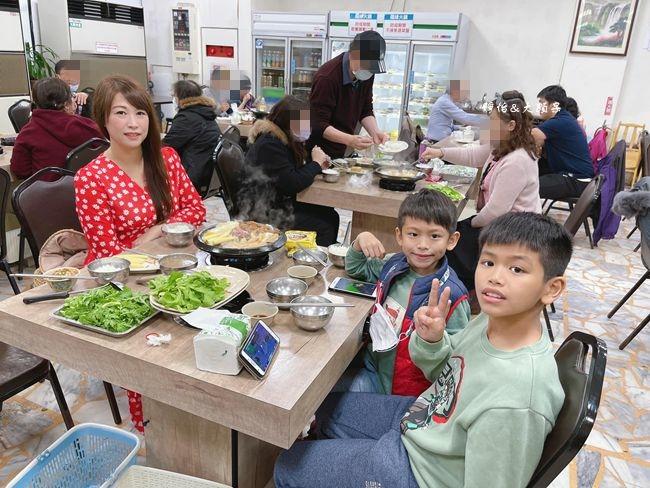 金山萬里溫泉湯屋 沐川海底溫泉，雙人湯屋200元、家庭湯屋4