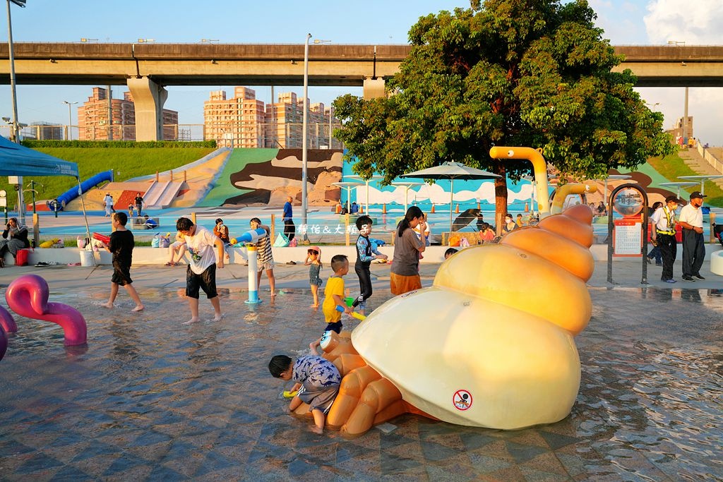 熊猴森海世界水樂園