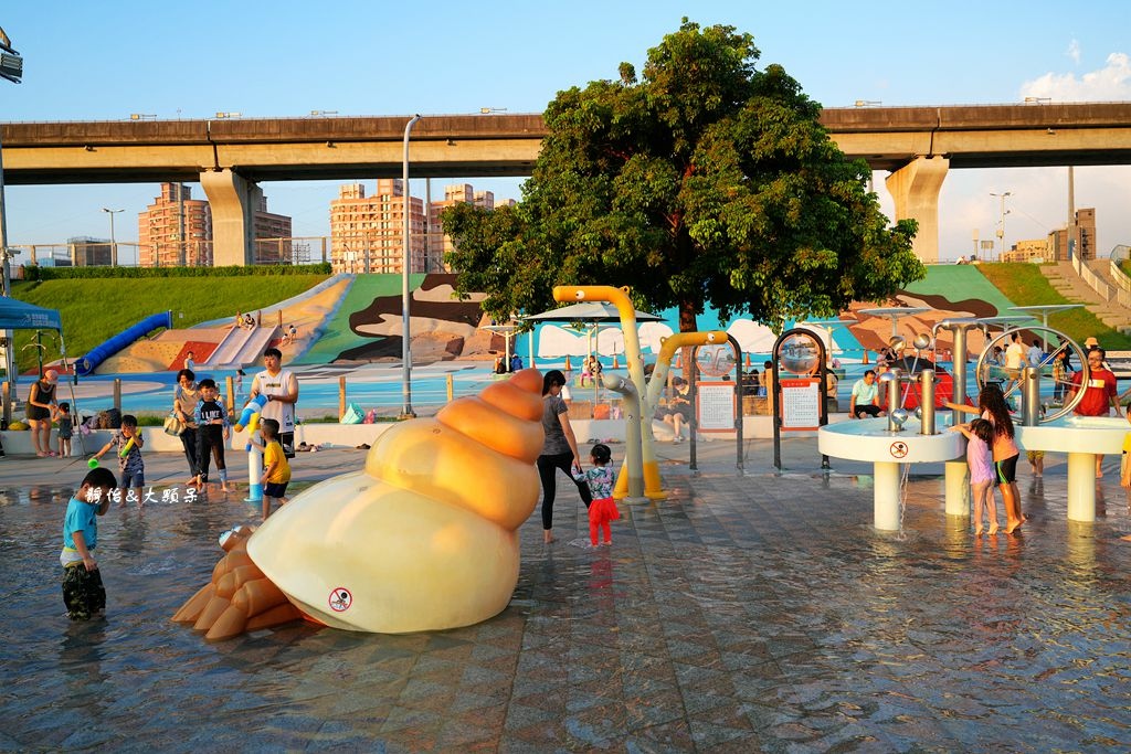 熊猴森海世界水樂園