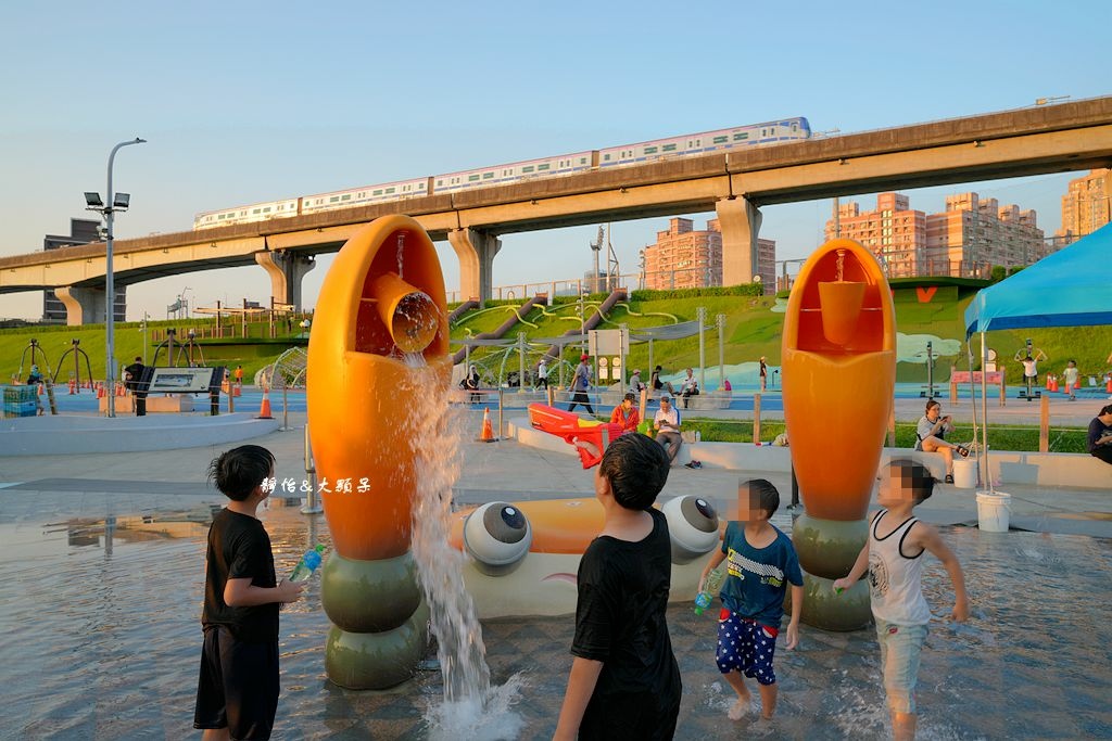 熊猴森海世界水樂園