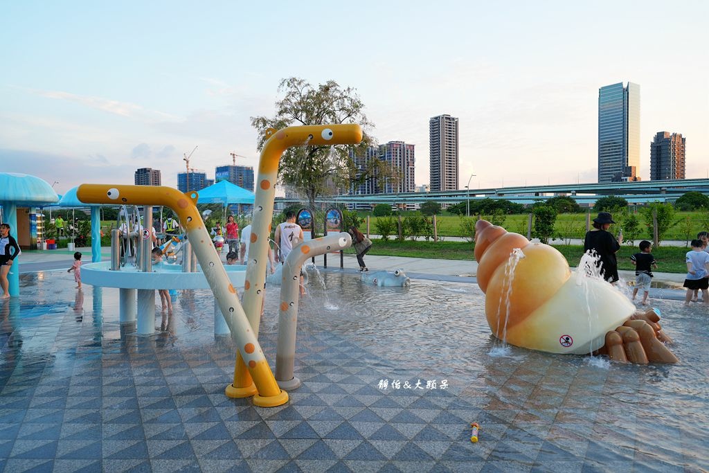 熊猴森海世界水樂園