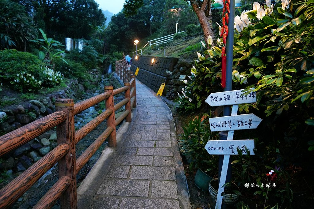 貓空清泉山莊 ❙ 吃土雞喝雞湯賞美景，可以眺望101的貓空景