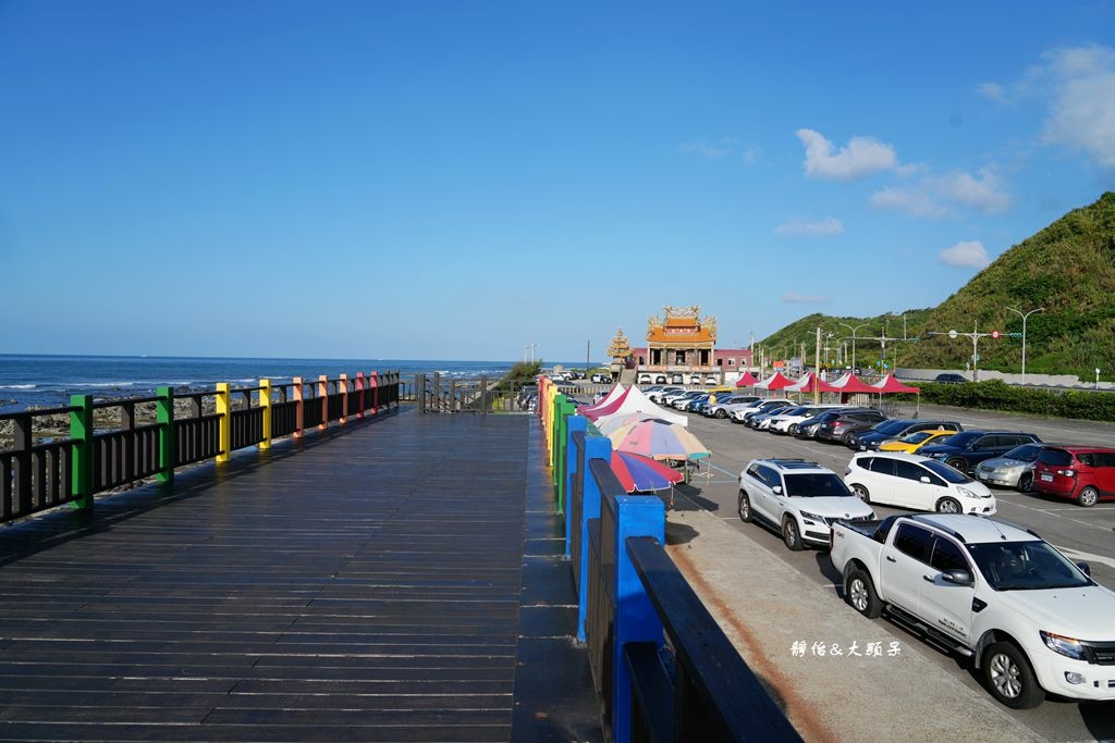 石門洞 ❙ 探索潮間帶生態，玩沙戲水、抓螃蟹，北海岸親子玩水