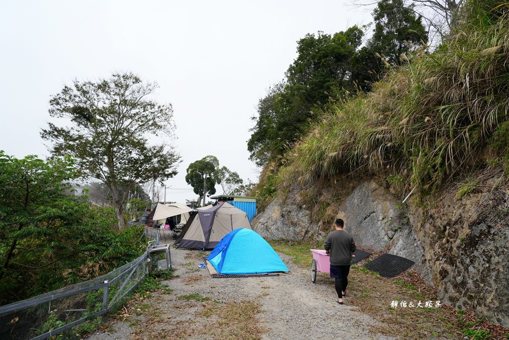 相思園景觀露營區 ❙ 免搭帳、免裝備透明星空帳，戲水池、沙池