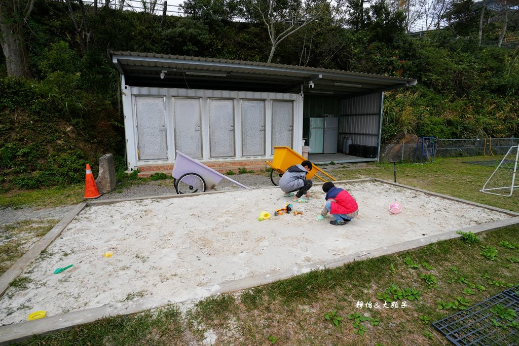 相思園景觀露營區 ❙ 免搭帳、免裝備透明星空帳，戲水池、沙池