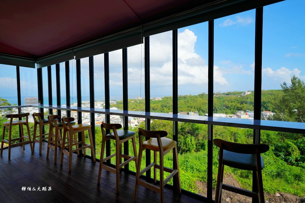 柒柒里咖啡 ❙ 眺望無敵海景，浪漫玻璃屋海景咖啡廳．小琉球景