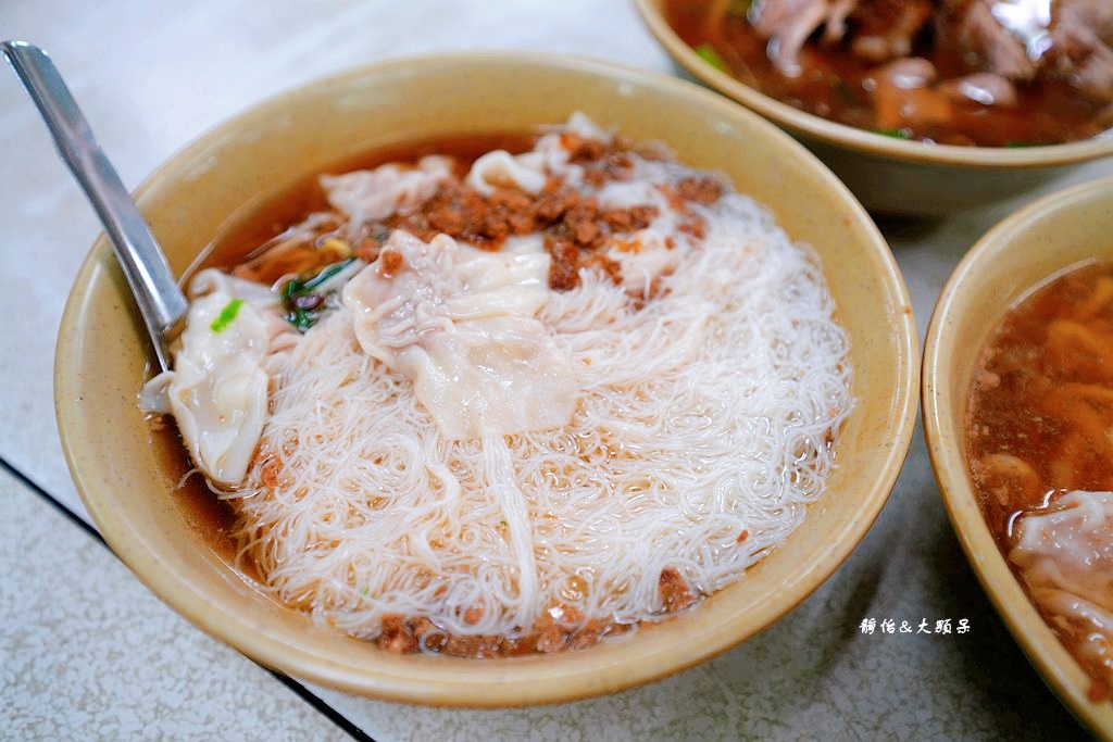 和平鵝肉担 ❙ 花蓮鵝肉吃這家，營業至凌晨的老店鵝肉，花蓮美