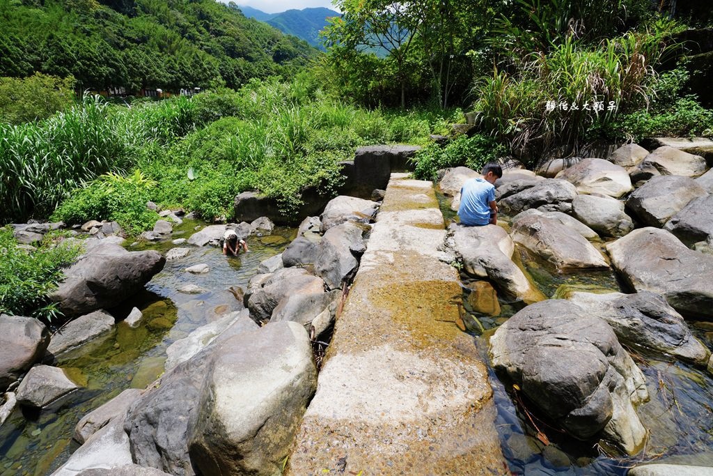 野薑花白宮露營區 ❙ 免搭帳貨櫃屋，親子主題房，有冷氣，新竹