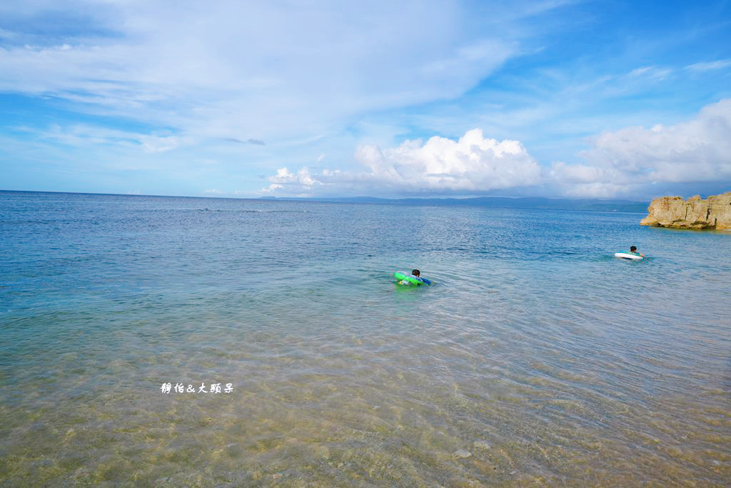 沖繩自由行 ❙ Tokei 渡海海灘，親子玩水勝地，沖繩私房