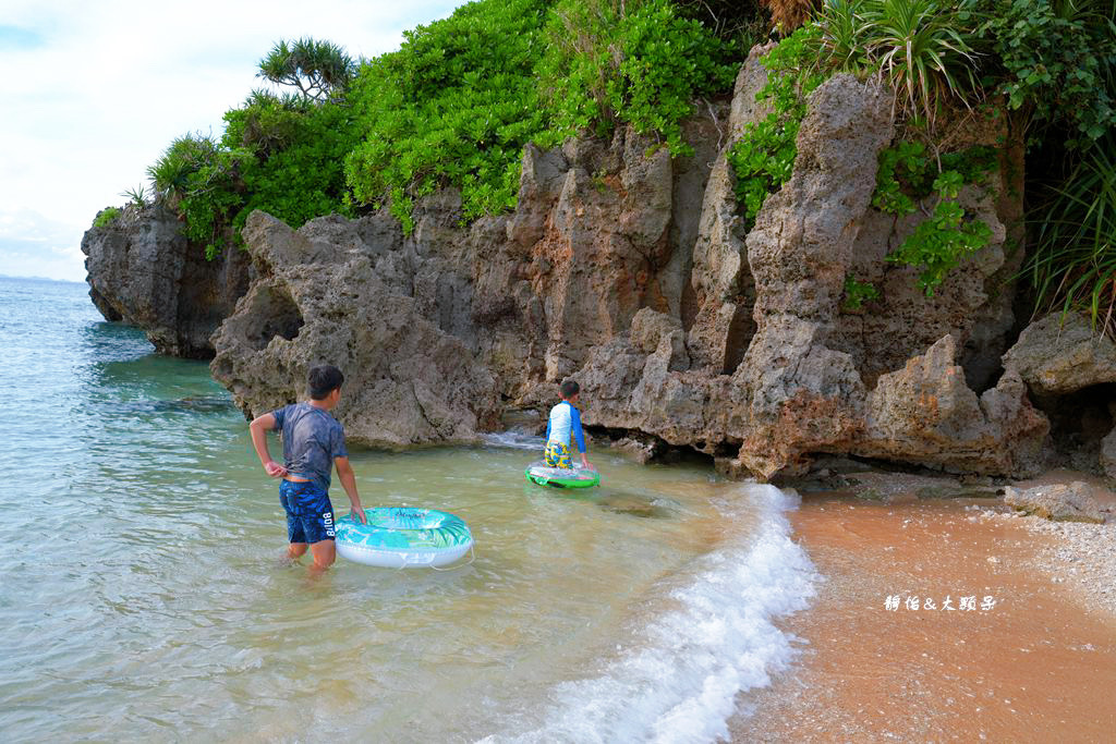 沖繩自由行 ❙ Tokei 渡海海灘，親子玩水勝地，沖繩私房