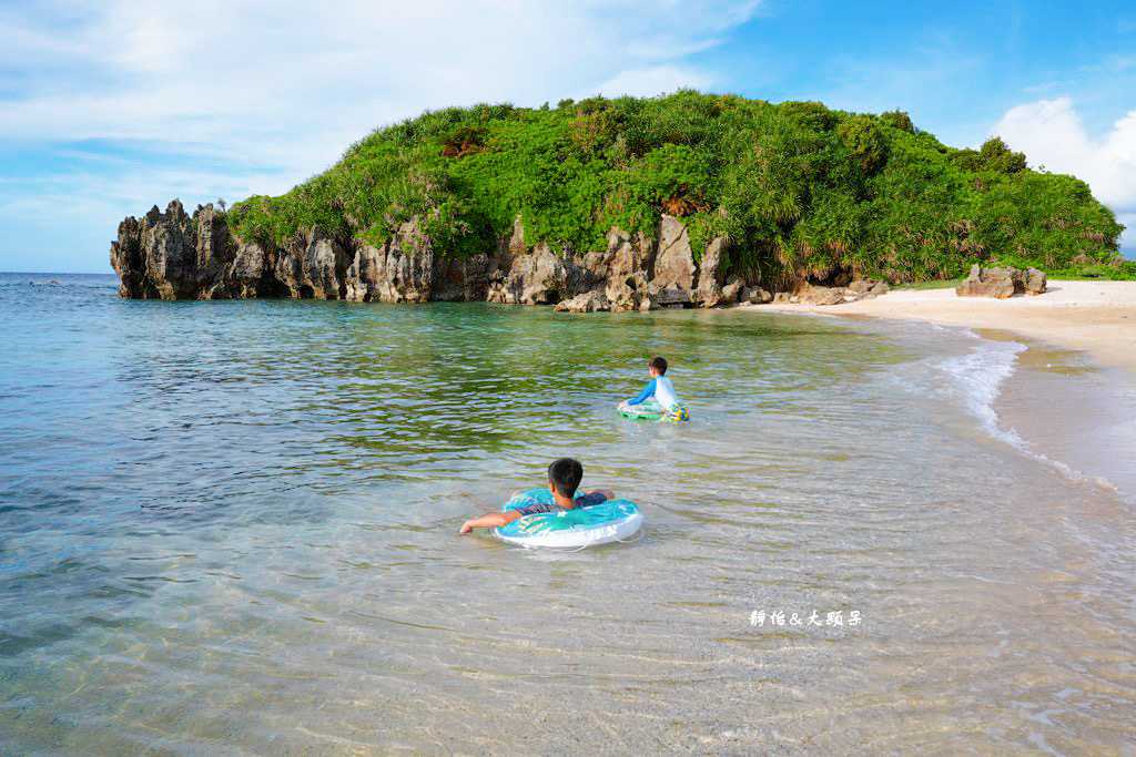 沖繩自由行 ❙ Tokei 渡海海灘，親子玩水勝地，沖繩私房