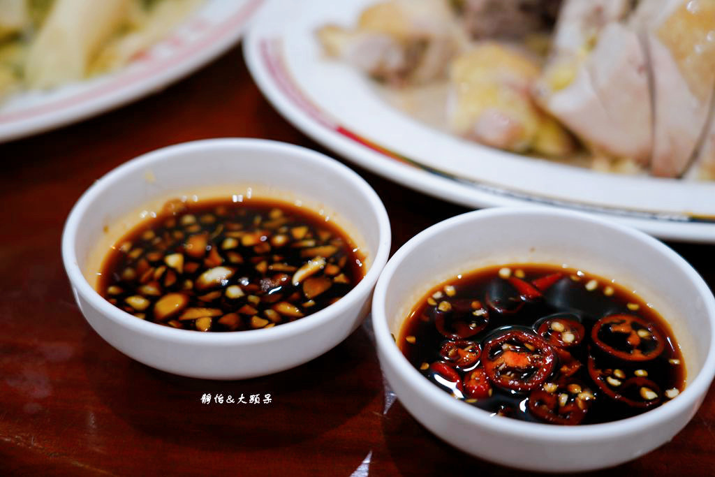 張家土雞城 ❙ 隱身民宅內超人氣土雞餐廳，自家飼養白斬雞，桃