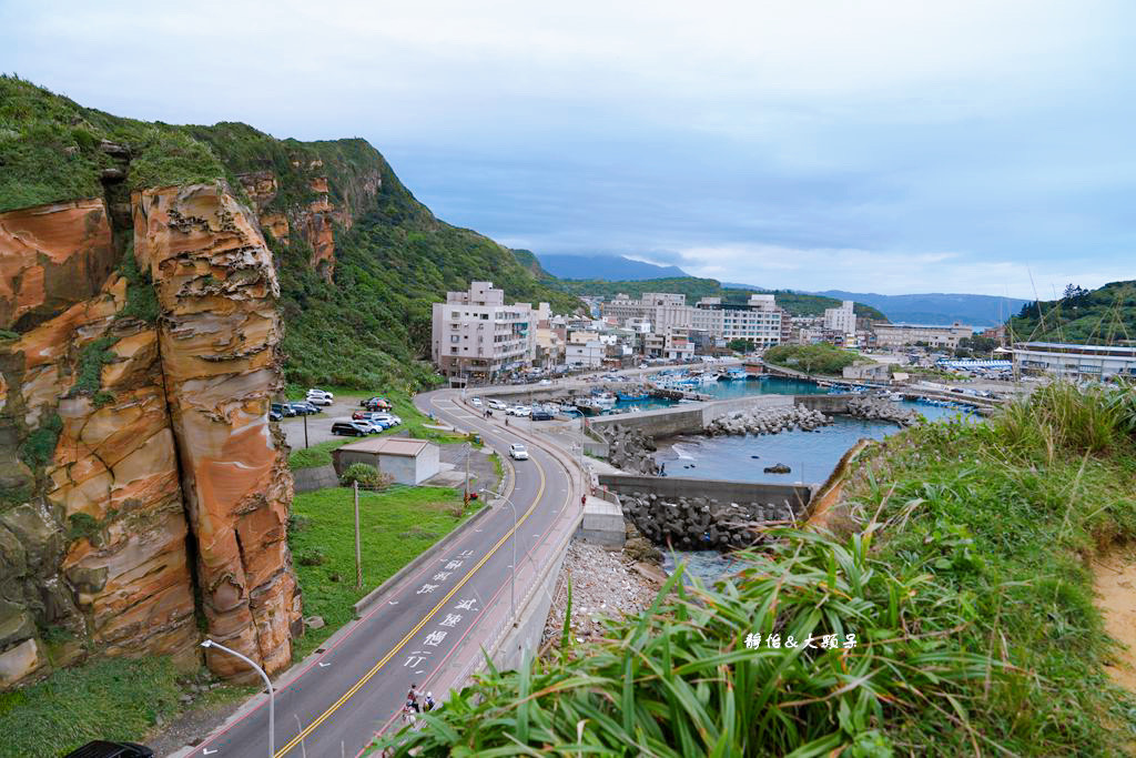 萬里駱駝峰 ❙ 五分鐘登上神秘金黃色碉堡，北海岸一日遊，新北