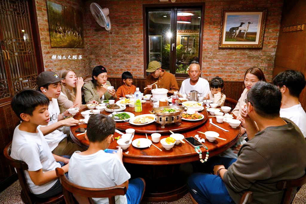 八方園客家餐館 ❙ 三合院裡吃客家料理，地瓜飯吃到飽，楊梅百