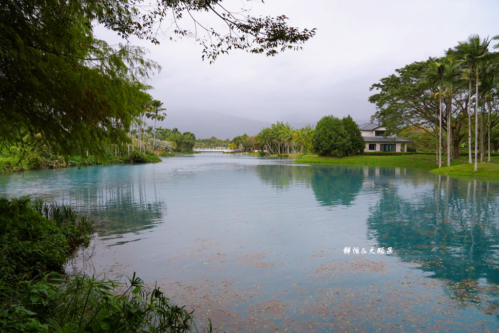 雲山水 ❙ 蒂芬妮藍夢幻湖景、落羽松，必拍跳石步道，花蓮壽豐