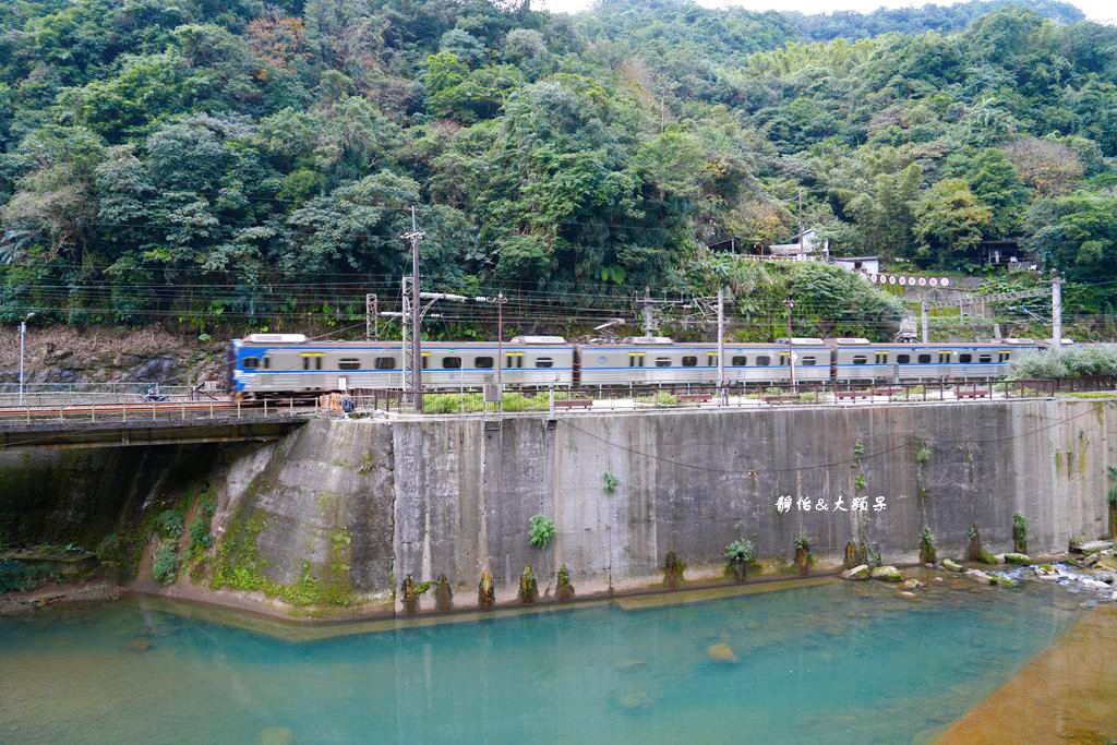 三貂嶺生態友善隧道 ❙ 封閉30年神秘百年隧道，鏡面水池倒影