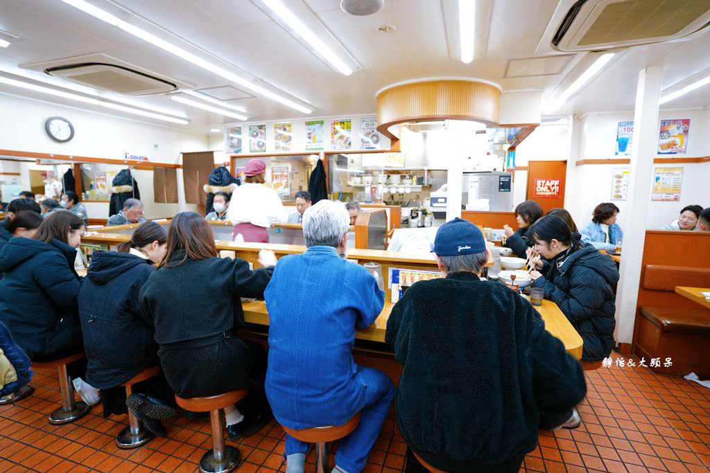 福しん 浅草ROX前店 ❙ 營業至凌晨兩點的定食、餃子、拉麵